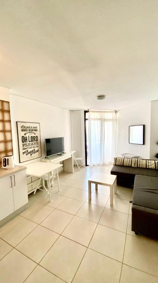 Apartment Lovely Cristianos Wifi, Cable Tv, Pool Arona (Tenerife)